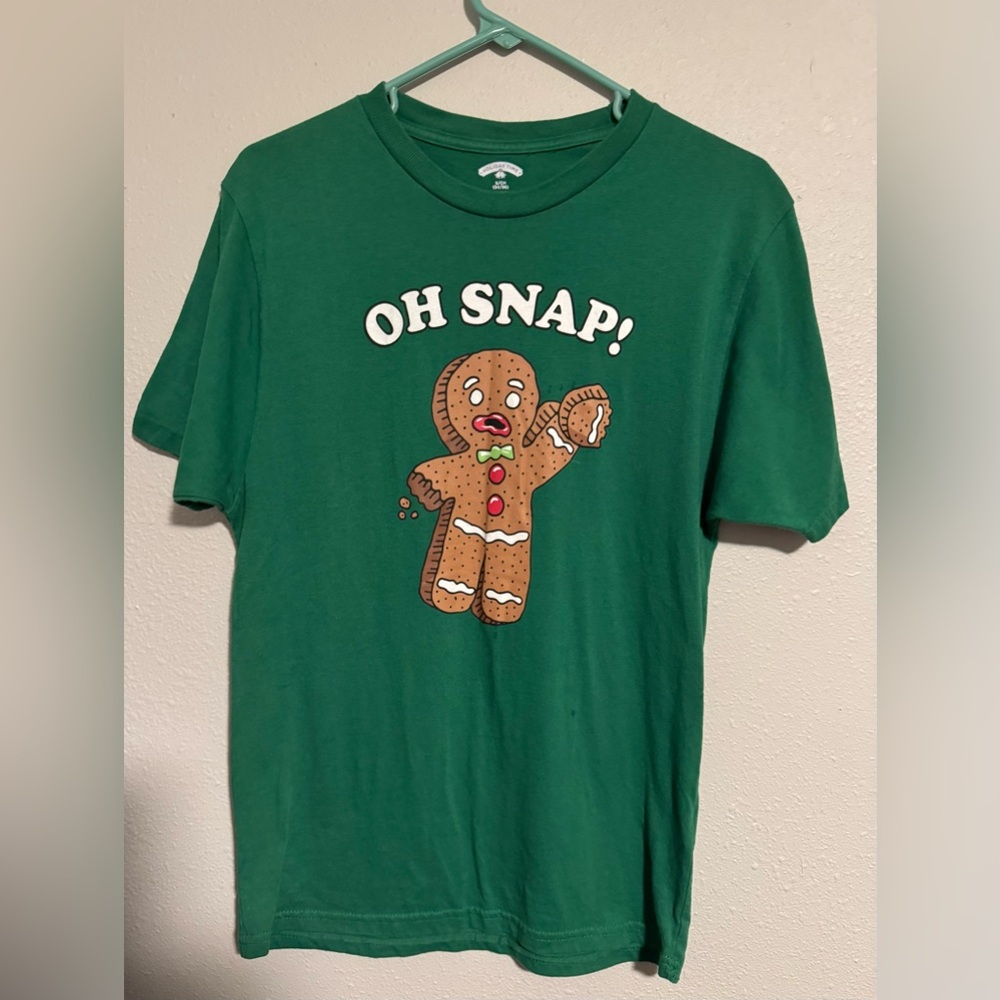 Holiday Time Green Graphic T-Shirt